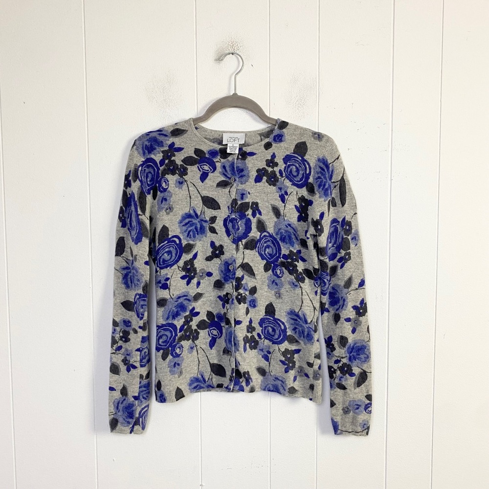Ann Taylor LOFT Grey Blue Floral Lambswool Angora Cardigan Sweater Size Small